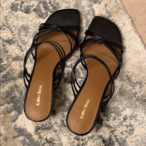 & other story pretty sandals!